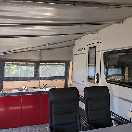 캠프장 Luxuswohnwagen Forelle Am Kransburger 004 Wurster Nordseekuste