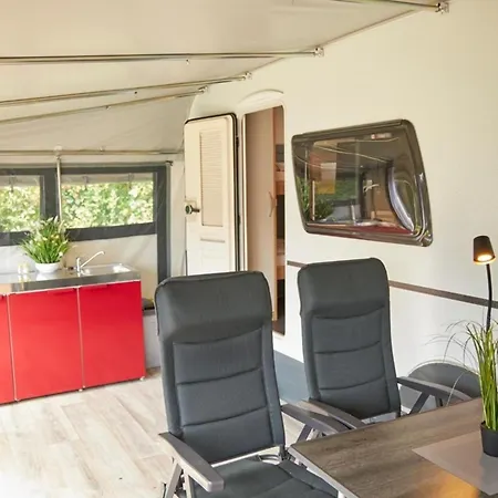Camping Luxuswohnwagen Forelle Am Kransburger 004