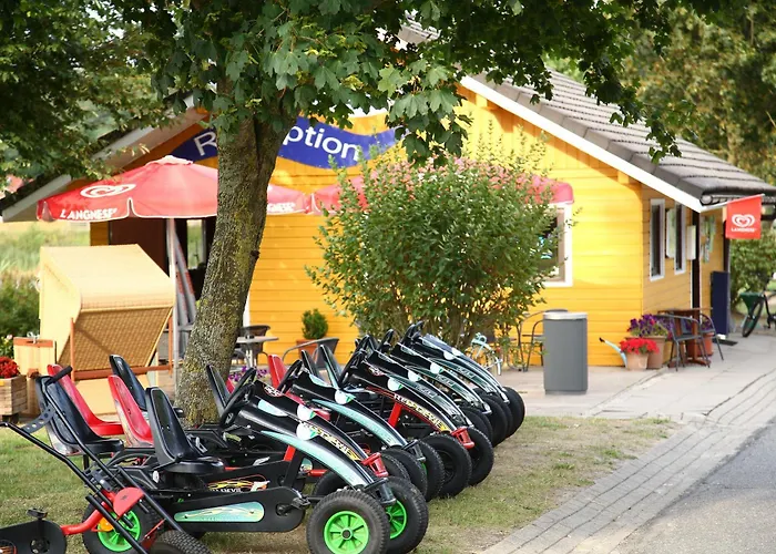 Luxuswohnwagen Forelle Am Kransburger 004 Kamp alanı Wurster Nordseekuste